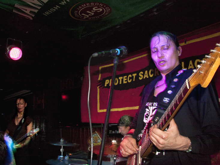 Mephisto Pub, Saint-Quentin, 21 feb. 2010
Blackfire
